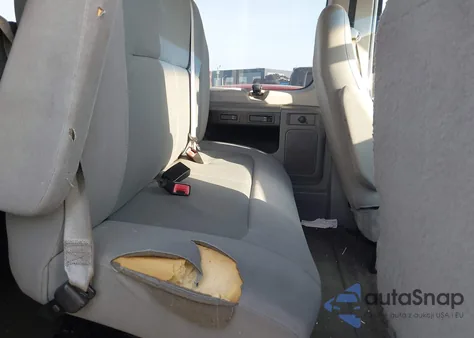 2008 Ford E-350 Super Duty Xl/Xlt из США, поврежденный, VIN 1FBNE31LX8DA80014